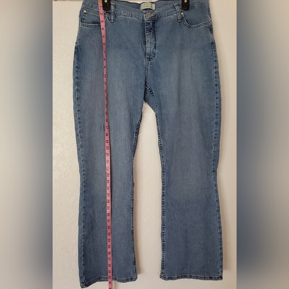 Women's Wranglers Jeans Size 14 X 32 - Picture 11 of 11